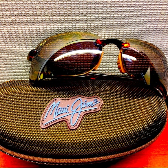 Maui Jim Sunglasses - Picture 2 of 16